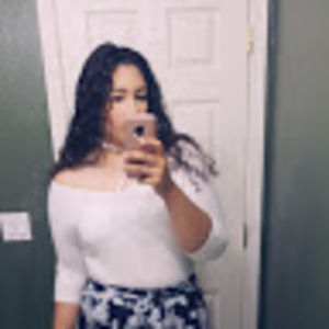 Meet your Posher, Mayra